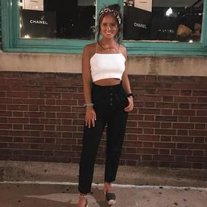 Meet your Posher, Skylur